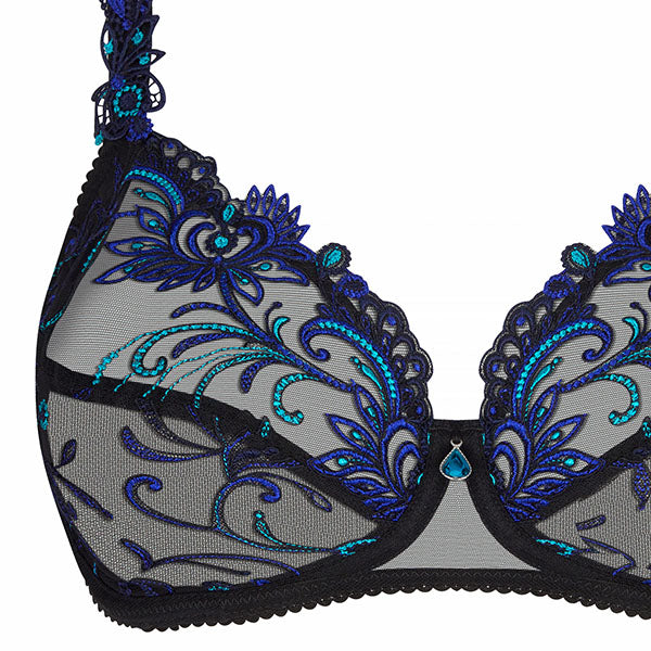 [M09es] フルカップブラ脇補強タイプ(D,E,F) 品番BCM6109 ※大きめ注意【LISE CHARMEL】【リズシャルメル】